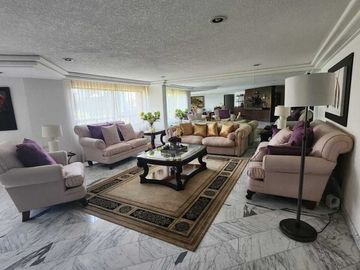 VENTA  DEPARTAMENTO BOSQUES DE LAS LOMAS [R]
