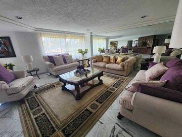VENTA  DEPARTAMENTO BOSQUES DE LAS LOMAS [R]