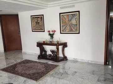 VENTA  DEPARTAMENTO BOSQUES DE LAS LOMAS [R]