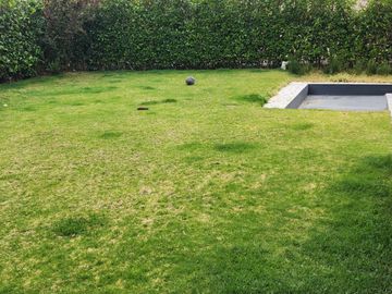 Venta exclusiva casa en condominio Bosques de las Lomas (R)