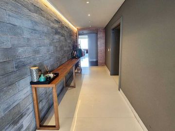 VENTA DEPARTAMENTO  EN TORRE ALTUS, BOSQUES DE LAS LOMAS (R)