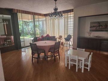Excelente Casa en Venta Bosques de las Lomas (R)