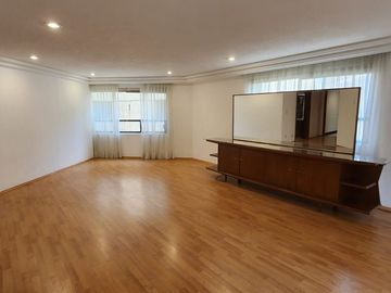 VENTA  DEPARTAMENTO BOSQUES DE LAS LOMAS (R)