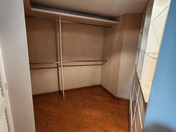 VENTA  DEPARTAMENTO BOSQUES DE LAS LOMAS (R)
