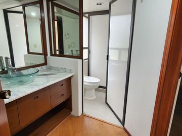 VENTA  DEPARTAMENTO BOSQUES DE LAS LOMAS (R)