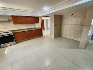 VENTA  DEPARTAMENTO BOSQUES DE LAS LOMAS (R)