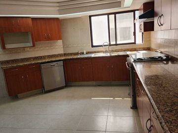 VENTA  DEPARTAMENTO BOSQUES DE LAS LOMAS (R)