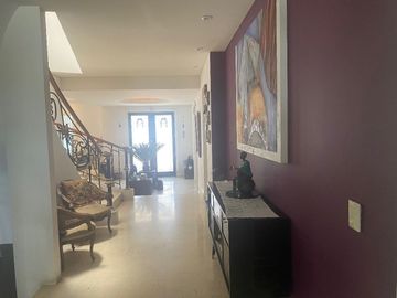 Espectacular casa en VENTA en Las Villas Bosques de las Lomas (B)