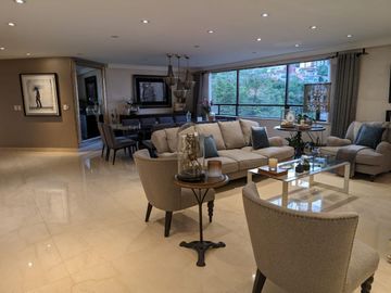 Venta super departamento remodelado Bosques de las Lomas (R)