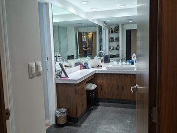 Venta super departamento remodelado Bosques de las Lomas (R)