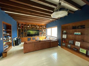 Exclusiva Residencia de Lujo en Lomas Hipodromo (B)