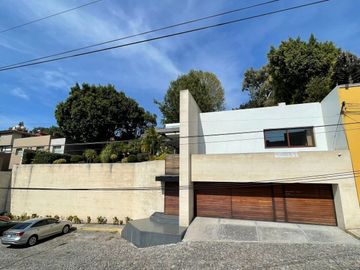 Exclusiva Residencia de Lujo en Lomas Hipodromo (B)
