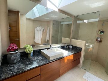 Exclusiva Residencia de Lujo en Lomas Hipodromo (B)