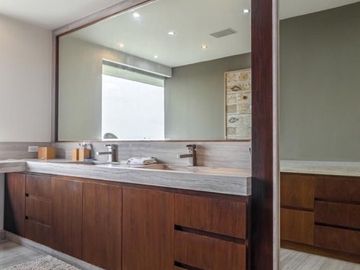 Excelente departamento en venta , Torre Altus, Bosques de las  Lomas (E)