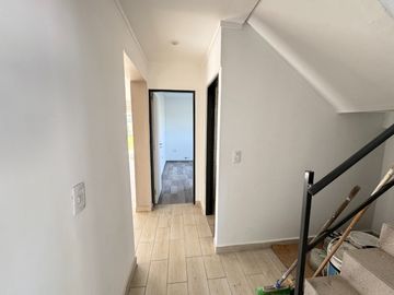 CASA EN ALQUILER PERMANENTE EN BARRIO PRIVADO HARAS DE FUNES CLUB DE CAMPO
