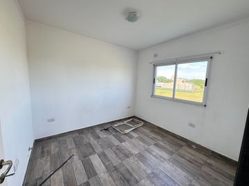 CASA EN ALQUILER PERMANENTE EN BARRIO PRIVADO HARAS DE FUNES CLUB DE CAMPO