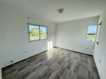 CASA EN ALQUILER PERMANENTE EN BARRIO PRIVADO HARAS DE FUNES CLUB DE CAMPO