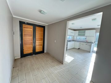 CASA EN ALQUILER PERMANENTE EN BARRIO PRIVADO HARAS DE FUNES CLUB DE CAMPO