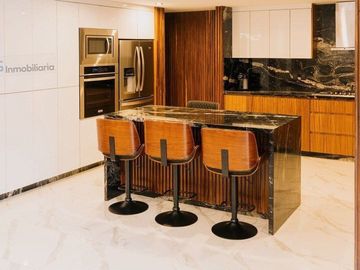 RESIDENCIA EN VENTA EN LAS CAÑADAS