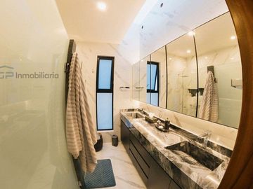 RESIDENCIA EN VENTA EN LAS CAÑADAS