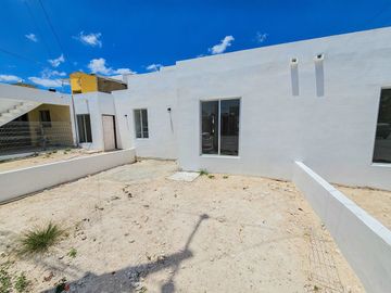 Casa · Baronia Residencial · Av Kabah con Av Los Tules · 2 Recámaras