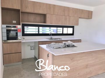 Casa en Venta en Puertos, Escobar, G.B.A. Zona Norte, Argentina