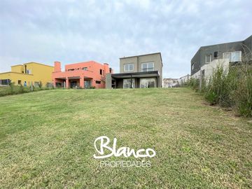 Casa en Venta en Puertos, Escobar, G.B.A. Zona Norte, Argentina