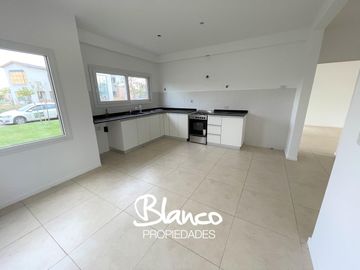 Casa en Venta en Puertos, Escobar, G.B.A. Zona Norte, Argentina