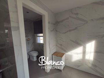 Casa en Venta en Septiembre, Escobar, G.B.A. Zona Norte, Argentina