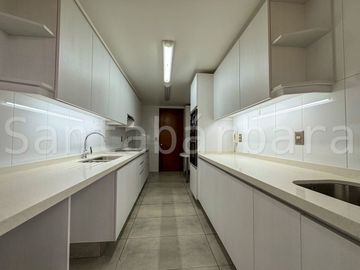 Departamento en Venta-3 dormitorios 2 baños Vitacura