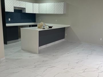 ES CASA EN VENTA EN RESIDENCIAL LAGO ESMERALDA