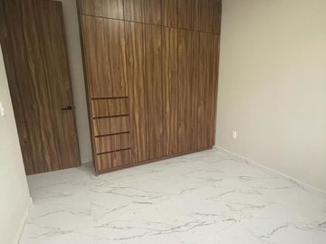 ES CASA EN VENTA EN RESIDENCIAL LAGO ESMERALDA
