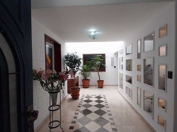 CC BAJÓ DE PRECIO!!! VENTA DE HERMOSA Y AMPLIA CASA, SANTA CATARINA, COYOACÁN