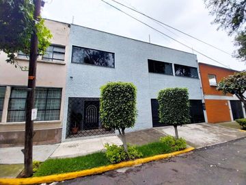 CC BAJÓ DE PRECIO!!! VENTA DE HERMOSA Y AMPLIA CASA, SANTA CATARINA, COYOACÁN
