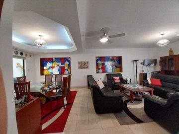CC BAJÓ DE PRECIO!!! VENTA DE HERMOSA Y AMPLIA CASA, SANTA CATARINA, COYOACÁN