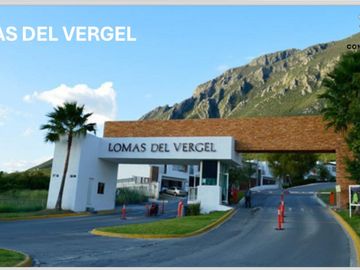 Hermosa casa en venta en Fracc. Lomas del Vergel