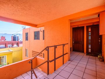 Venta de departamento en Coyoacán, CDMX | Cerca de UAM Xochimilco y Periférico.