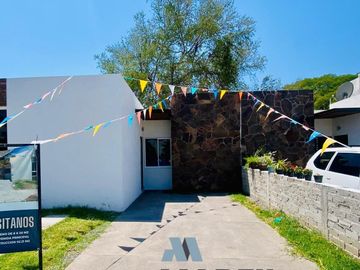 Casa en Venta de 1 Planta 3 recámaras en Real La Floresta,  Norte de Colima