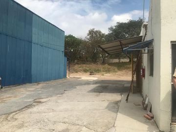 INDUSTRIAL BODEGA VENTA LOMAS DEL CUATRO