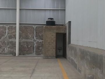INDUSTRIAL BODEGA VENTA LOMAS DEL CUATRO