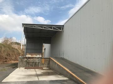 INDUSTRIAL BODEGA VENTA LOMAS DEL CUATRO