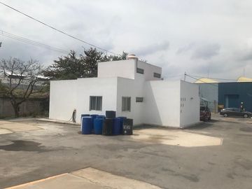 INDUSTRIAL BODEGA VENTA LOMAS DEL CUATRO