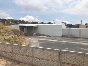 INDUSTRIAL BODEGA VENTA LOMAS DEL CUATRO