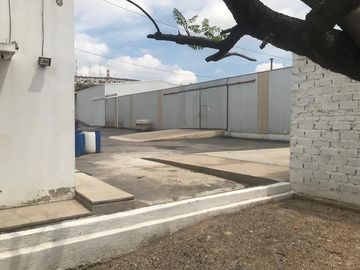 INDUSTRIAL BODEGA VENTA LOMAS DEL CUATRO
