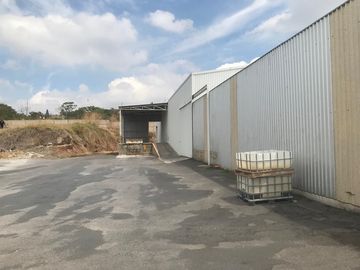 INDUSTRIAL BODEGA VENTA LOMAS DEL CUATRO