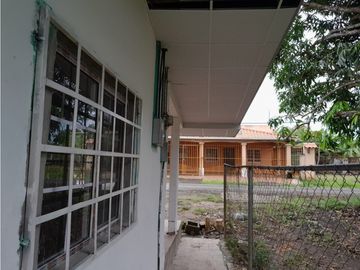 CASA EN SANTA ISABEL DE LAS TABLAS