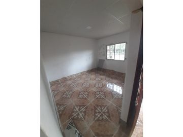 CASA EN SANTA ISABEL DE LAS TABLAS