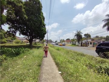 Se Vende Terreno en el Espino-La Chorrera (DR)