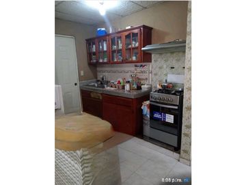 VENDO CASA EN ARRAIJAN URBANIZACIÓN PARQUE CENTENARIO