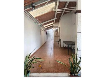VENDO CASA EN ARRAIJAN URBANIZACIÓN PARQUE CENTENARIO